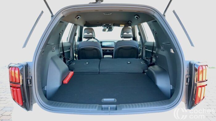 KGM Torres EVX Prueba Maletero 6 700x393