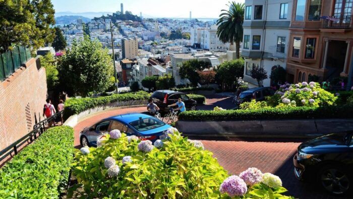 Lombard Street 7 700x394