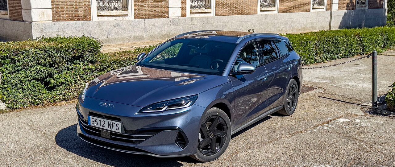 Todas las noticias de coches en un solo portal: Pruebas, fotos, vídeos, informes...