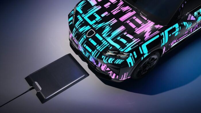 Carga Inalambrica Porsche Cayenne Electric 4 700x394