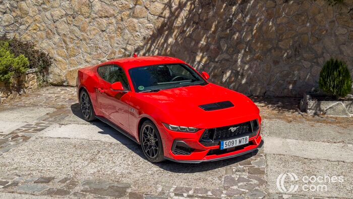 Ford Mustang 2025 Prueba 13 700x394