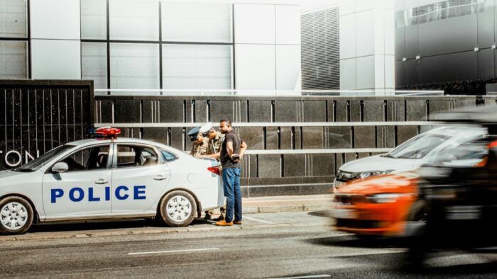 Multa Policia Extranjero 5 700x394