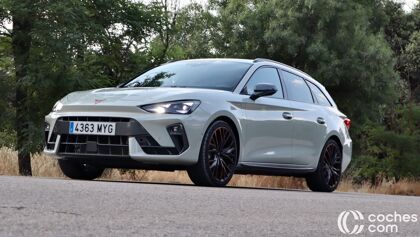 CUPRA León eHybrid Sportstourer, a prueba: el coche total familiar casi sin pegas hecho en España