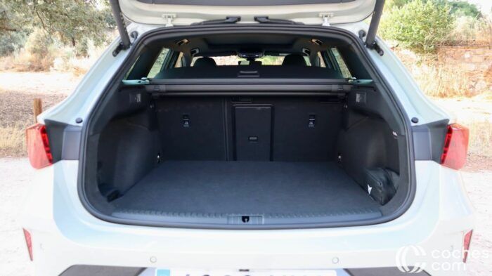 Cupra Leon Sportstourer EHybrid Prueba Maletero 5 700x393