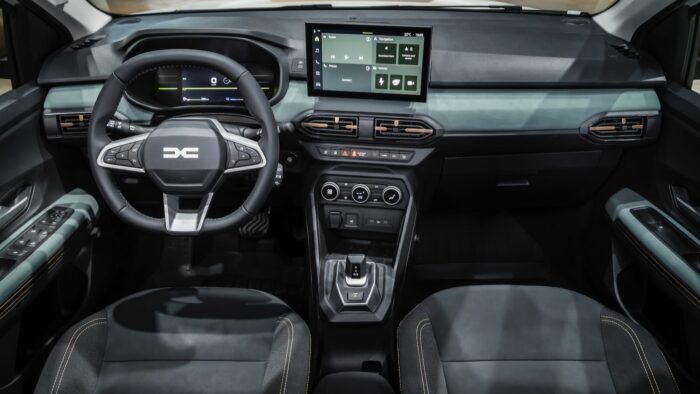 Dacia Jogger Hybrid 2026 Interior 5 700x394