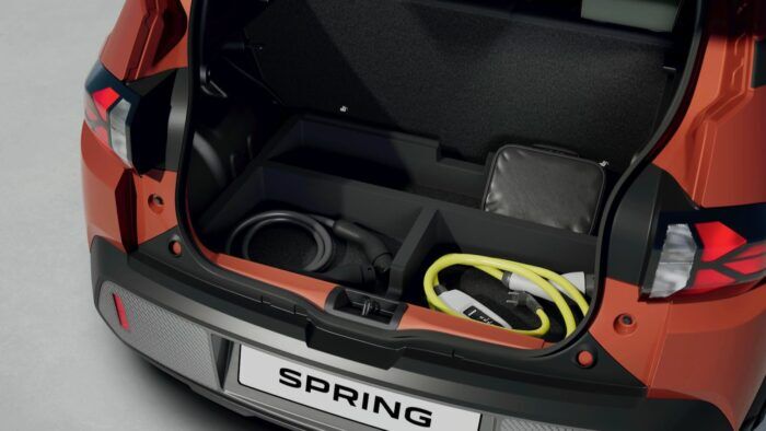 Dacia Spring 2026 Interior 2 700x394