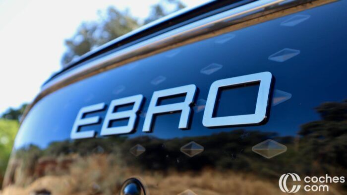 Ebro S800 PHEV Prueba Detalle 5 700x393