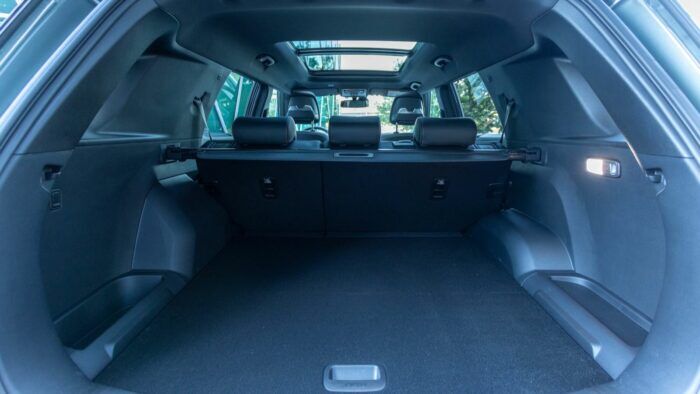 KGM Torres HEV 2025 Interior 5 700x394