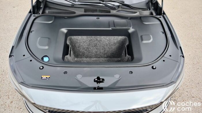 Mazda 6e Long Range Prueba Maletero 1 700x393