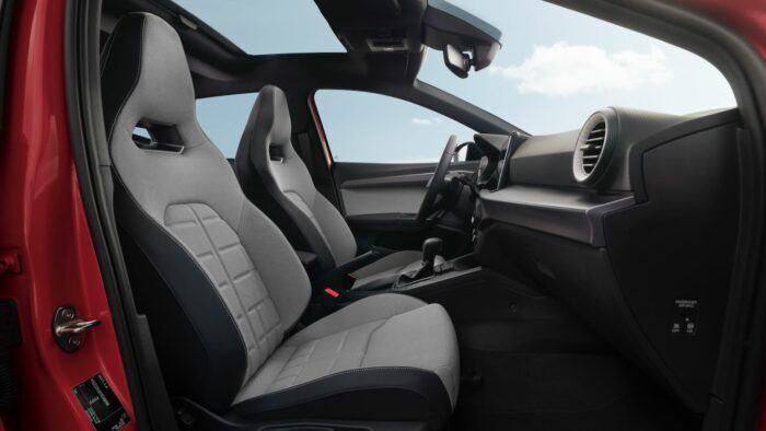 Seat Ibiza FR 2026 Interior 4 700x394