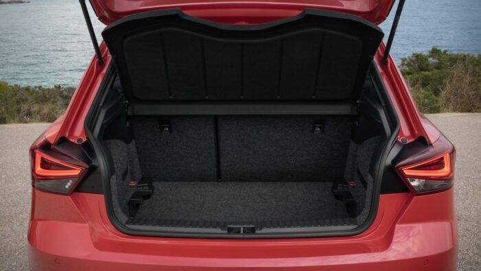 Seat Ibiza FR 2026 Interior 9 700x394