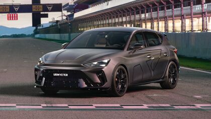 CUPRA León VZ TCR: más potencia manteniendo la tracción delantera