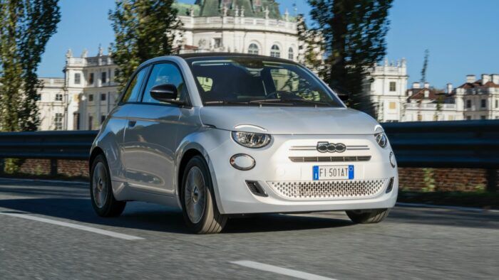 Fiat 500 Hybrid Cabrio 2026 14 700x394