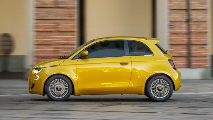 Fiat 500 Hybrid Torino 2026 13 700x394