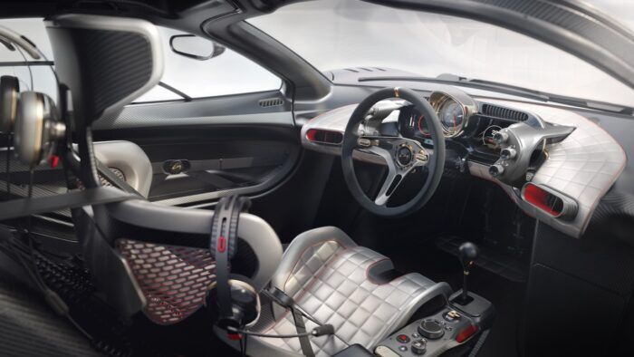 Gordon Murray S1 LM 3 700x394