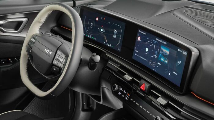 Kia Sportage GT Line 2026 Interior 4 700x394