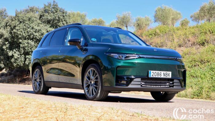 Leapmotor C10 REEV Prueba 14 700x393