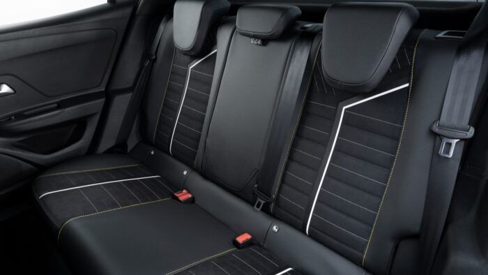 Opel Mokka GSE Contacto 18 700x394