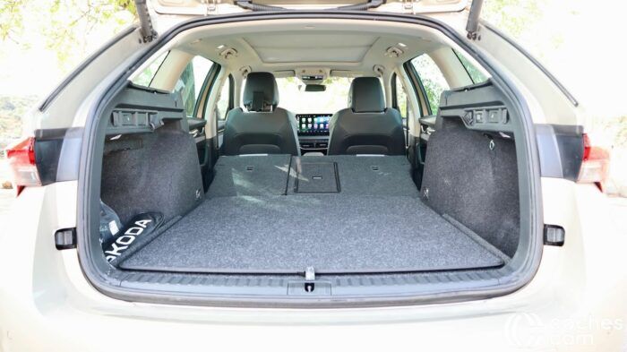 Skoda Octavia Combi MHEV Design Prueba Maletero 8 700x393