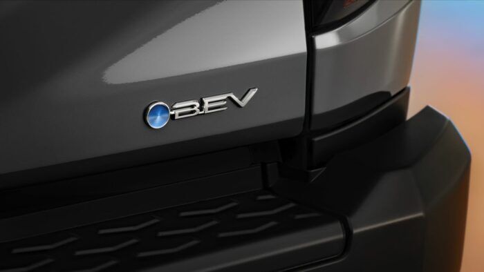 Toyota Hilux BEV 2026 Detalle 2 700x394