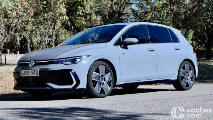 Volkswagen Golf R Line Prueba 12 700x393