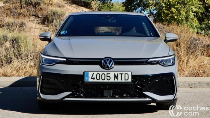 Volkswagen Golf R Line Prueba 2 700x394