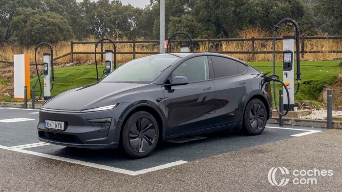Tesla Model Y Juniper Prueba 14 700x394