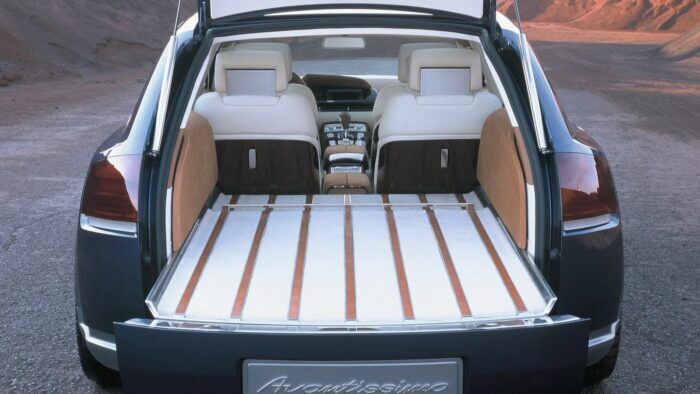 Audi Avantissimo Concept 2001 Interior 3 700x394