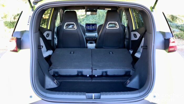 BYD Dolphin Surf 2025 Prueba Maletero 4 700x394