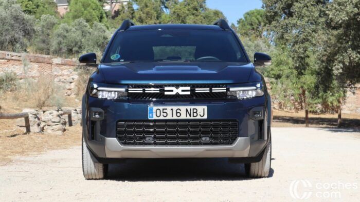 Dacia Bigster Hybrid 155 Prueba 3 700x394