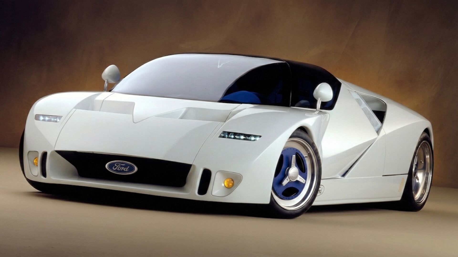 Ford GT90 Concept: quiso romper récords con su motor V12, pero nunca se hizo realidad