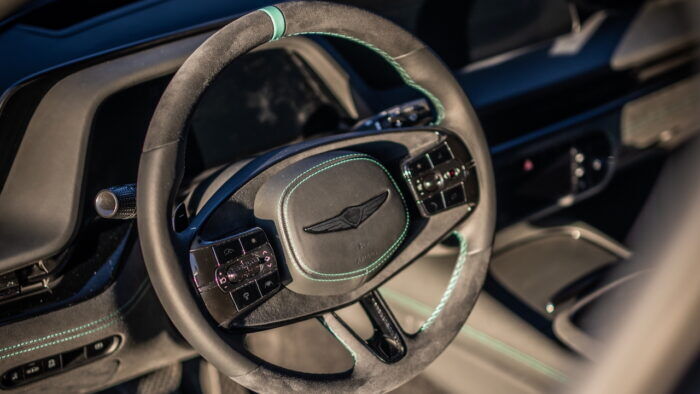 Genesis G90 Wingback Concept 4 700x394