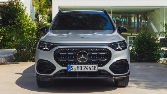 Mercedes GLB 350 4MATIC EQ Technology AMG Line 2026 12 700x394