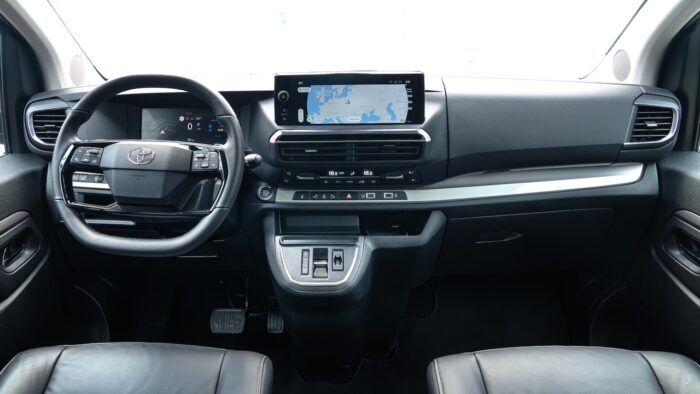 Toyota Proace Verso 2 700x394