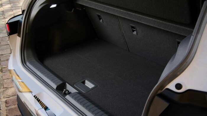 Volkswagen ID Polo Adelanto Interior 1 700x394