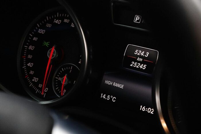 Marcador Flecha Gasolina 1 700x467