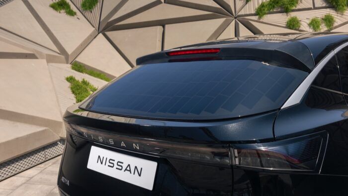 Nissan Ariya Solar Concept 4 700x394