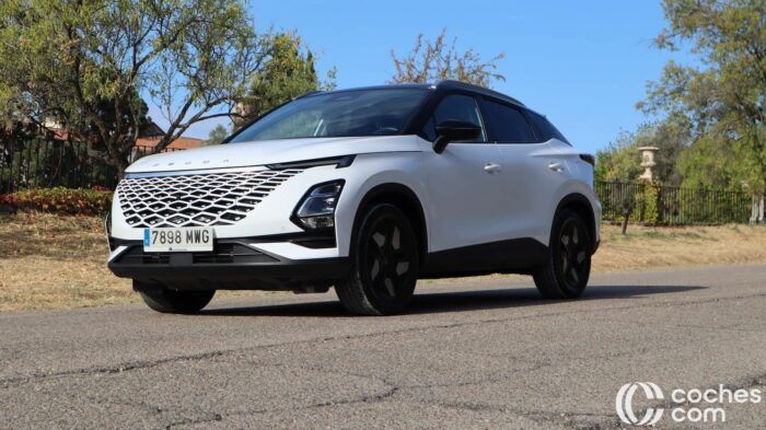 Omoda 5 2025 Prueba 14 700x393