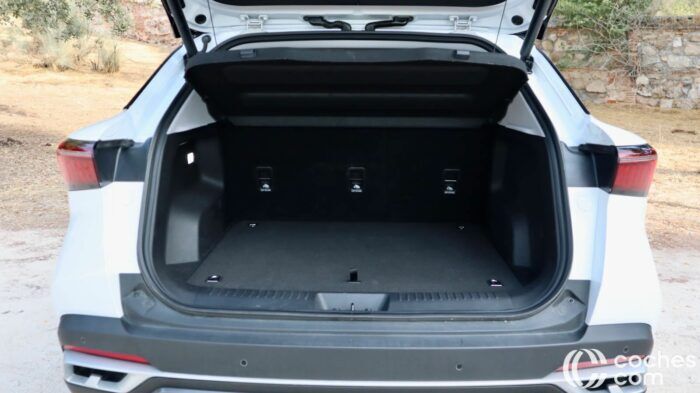 Omoda 5 2025 Prueba Maletero 1 700x393