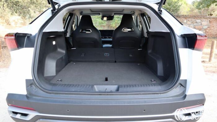 Omoda 5 2025 Prueba Maletero 7 700x393