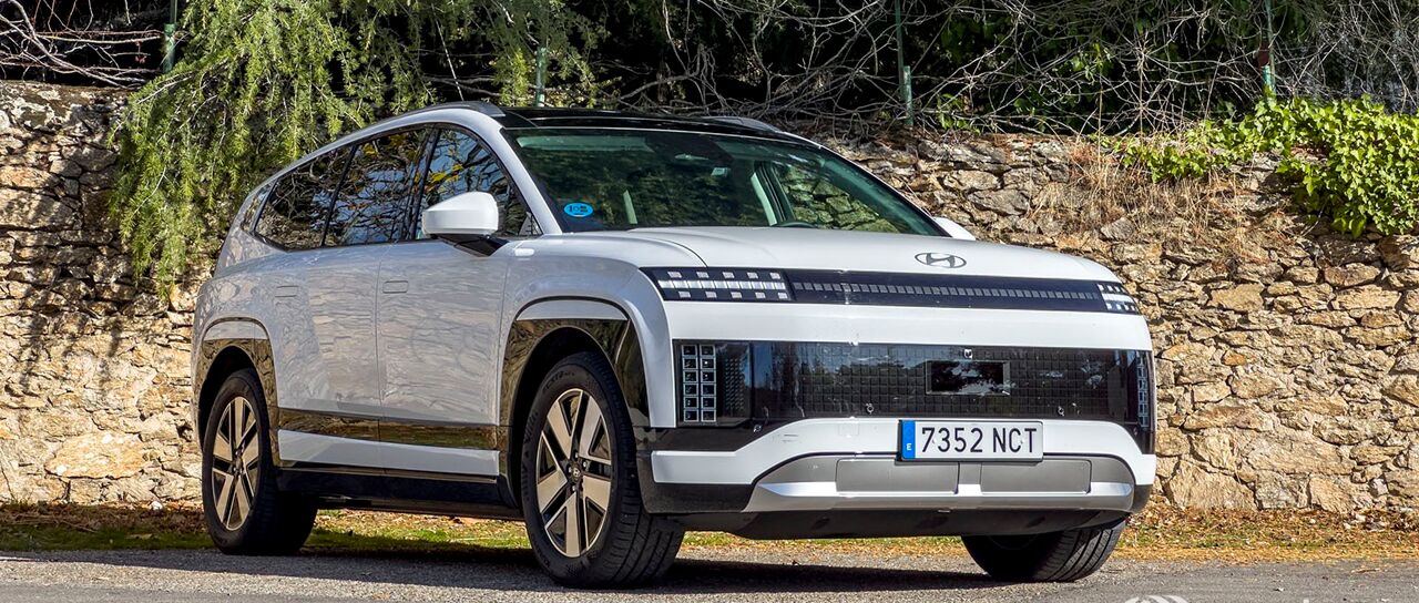 Todas las noticias de coches en un solo portal: Pruebas, fotos, vídeos, informes...