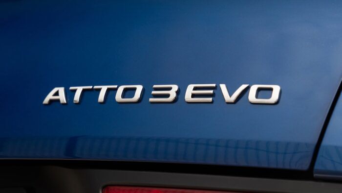 BYD Atto 3 EVO Contacto 11 700x394