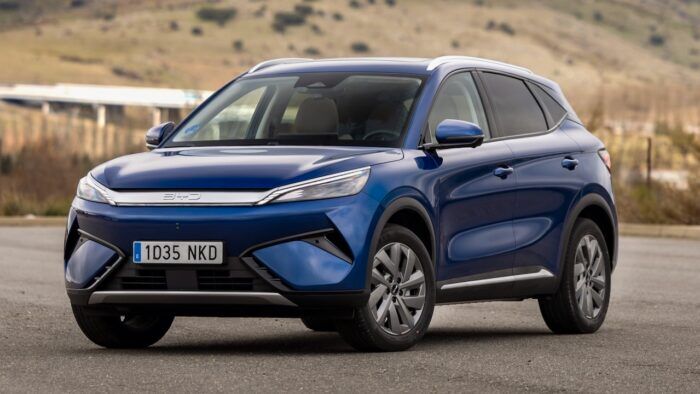 BYD Atto 3 EVO Contacto 47 700x394