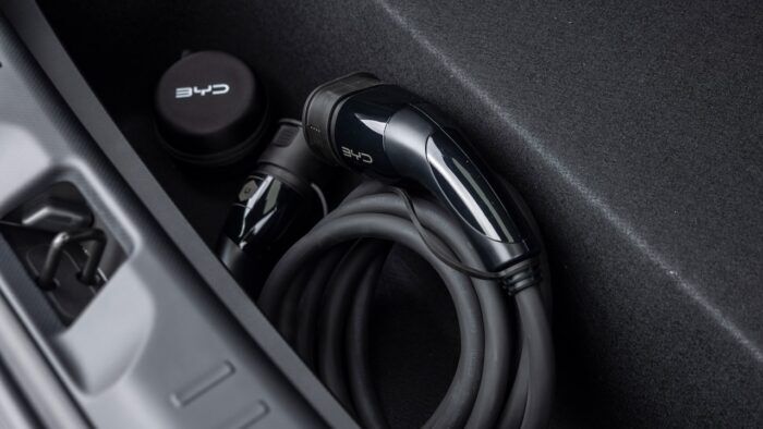 BYD Atto 3 EVO Interior 27 700x394