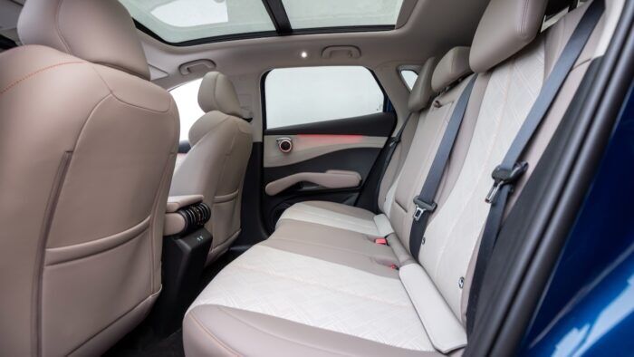 BYD Atto 3 EVO Interior 3 700x394