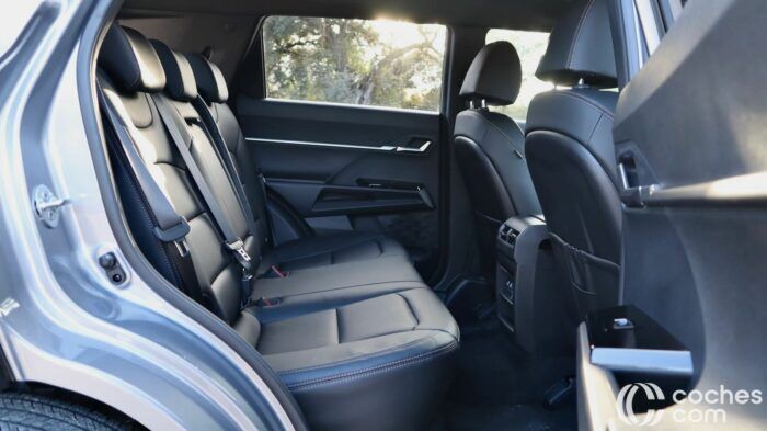 KGM Torres HEV Prueba Interior 1 700x393