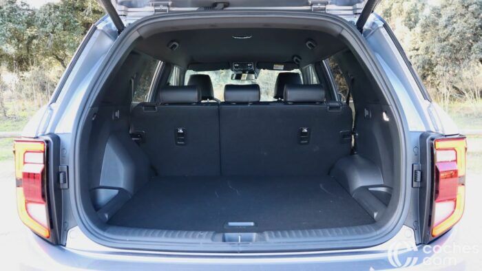 KGM Torres HEV Prueba Maletero 1 700x394