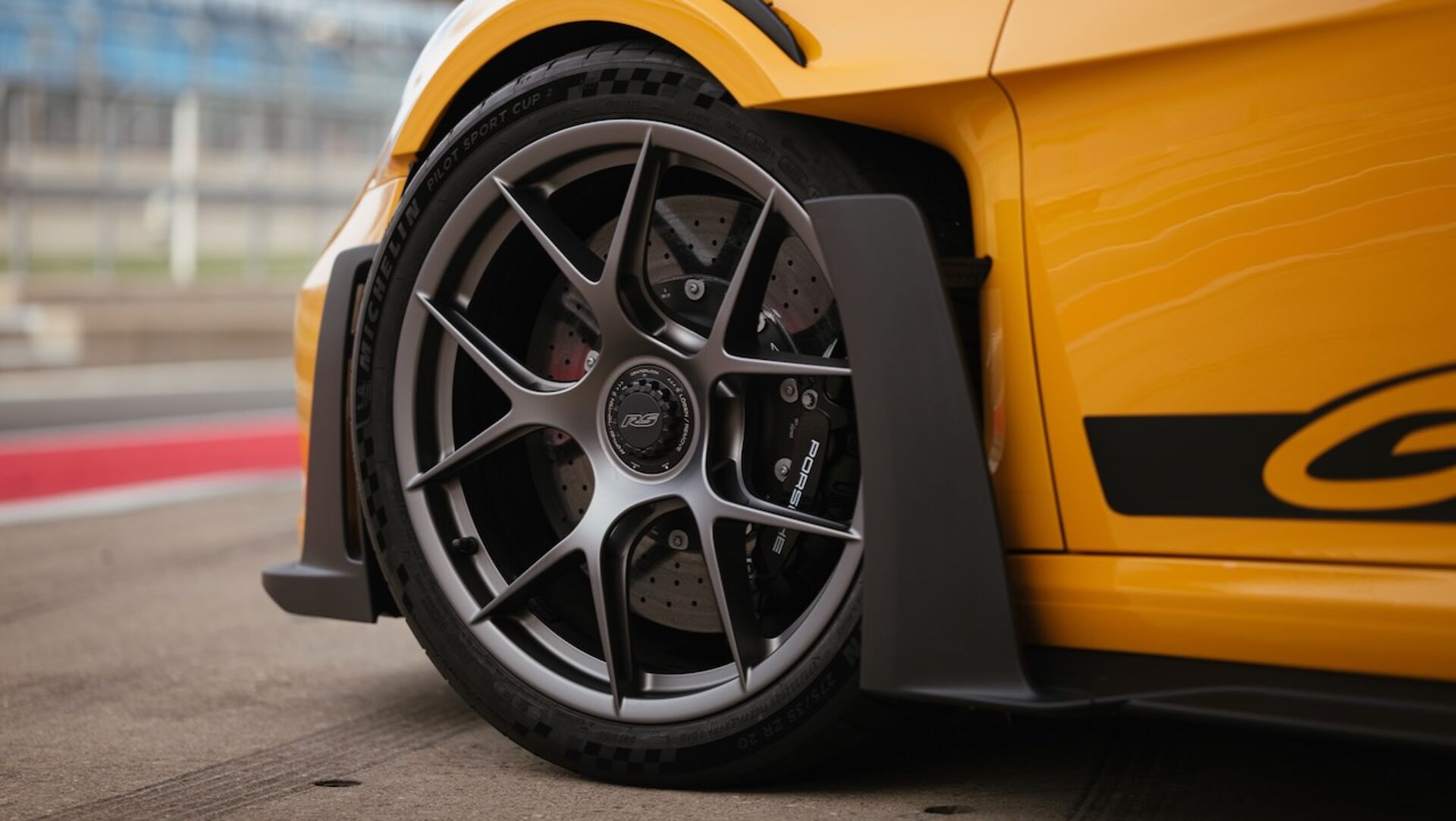 ¿Tienen sentido las llantas de magnesio en los coches o son un capricho más?