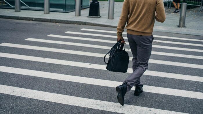 Peaton Smartphone Ciudad 3 700x394