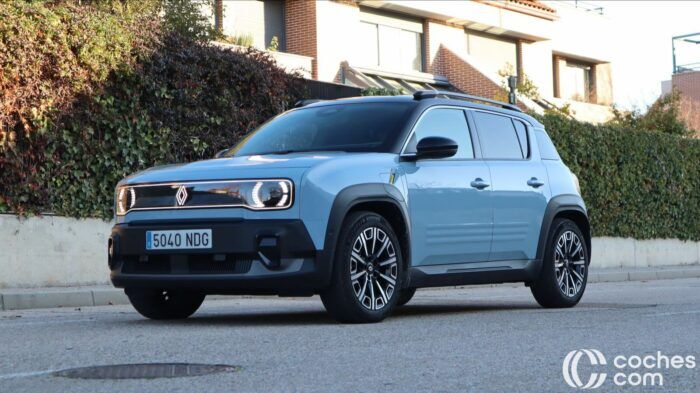 Renault 4 Prueba 6 700x393
